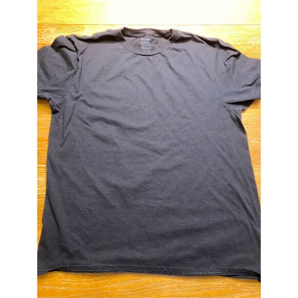 Mens Gildan Solid Black Tee - Picture 1 of 1